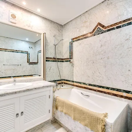 Db Apartmán Estepona